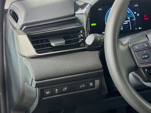 Certified 2025 Toyota Camry LE FWD image 19