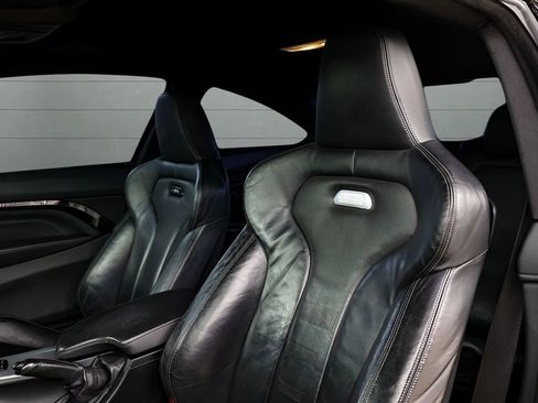 Used 2018 BMW M4 Coupe RWD image 19