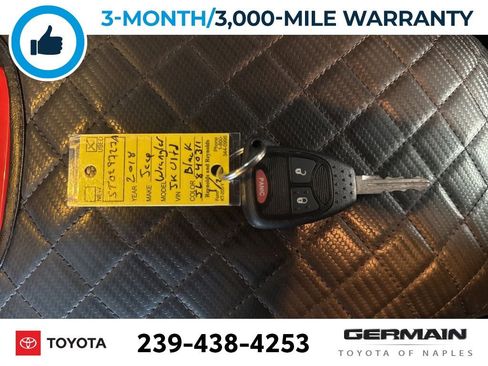 Used 2018 Jeep Wrangler Unlimited Sahara w/ Connectivity Group image 20