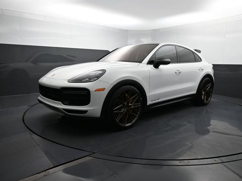Certified 2023 Porsche Cayenne Turbo GT AWD/4WD image 1