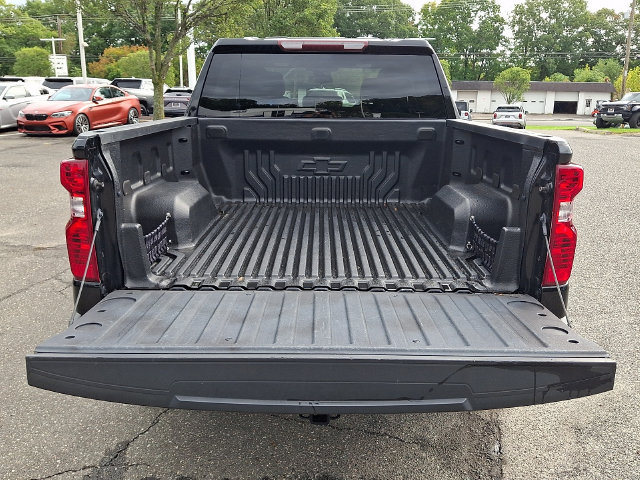 Used 2023 Chevrolet Silverado 1500 LT AWD/4WD image 31