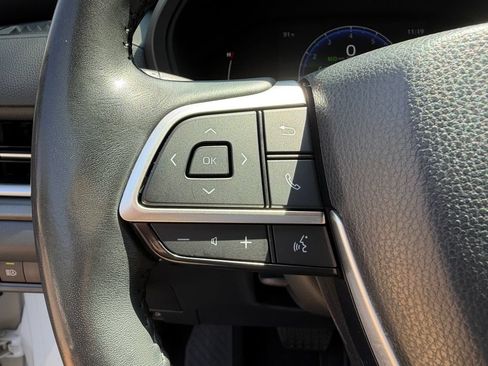 Used 2024 Toyota Grand Highlander FWD image 23