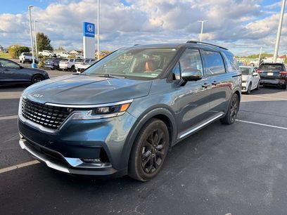 Used 2022 Kia Carnival SX