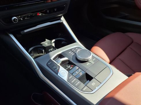 Used 2025 BMW 230i Coupe w/ Premium Package image 26