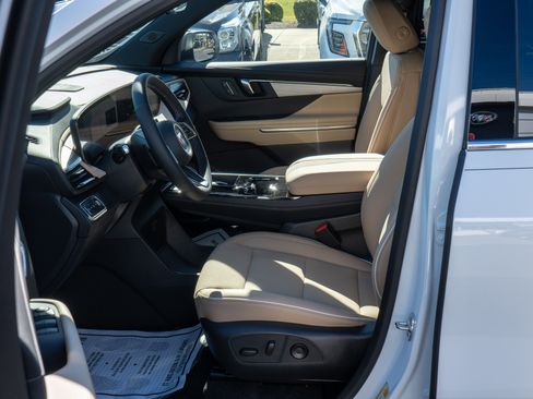 New 2026 Buick Enclave Preferred w/ Power Package image 18