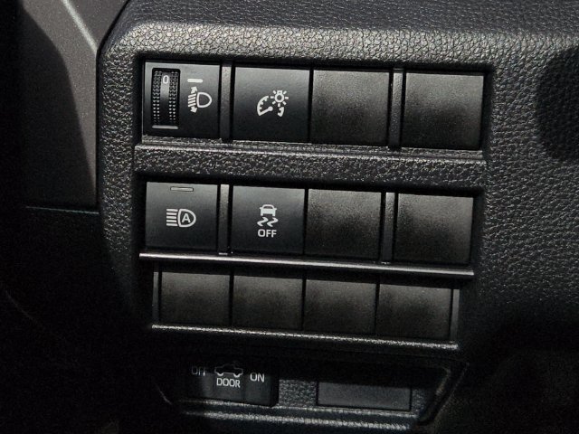Certified 2026 Toyota Tacoma TRD Off-Road AWD/4WD image 27