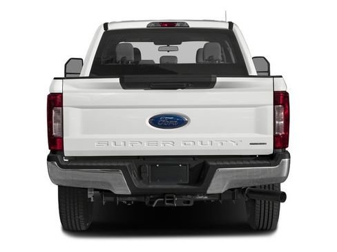 Used 2017 Ford F250 Lariat w/ Lariat Ultimate Package AWD/4WD image 5