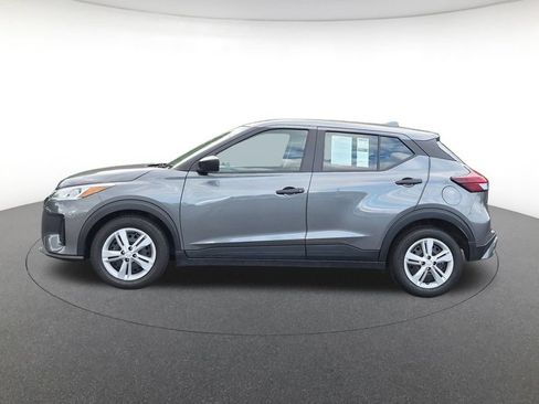 Used 2025 Nissan Kicks Play S FWD image 8