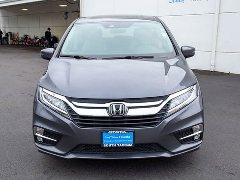 Used 2018 Honda Odyssey Touring image 4