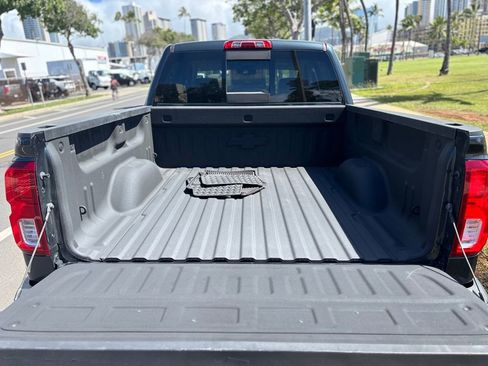 Used 2017 Chevrolet Silverado 1500 LTZ w/ LTZ Plus Package image 13