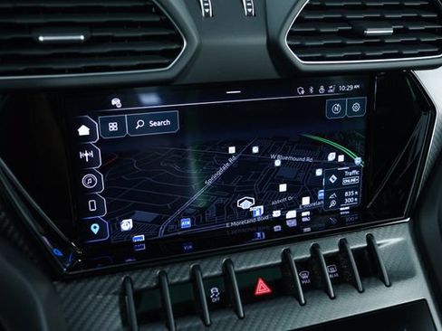 Used 2024 Lamborghini Urus S AWD/4WD image 40