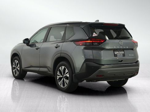 Used 2023 Nissan Rogue SV w/ SV Premium B Package AWD/4WD image 3
