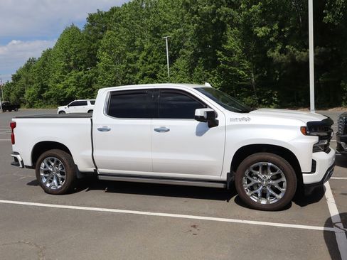 Certified 2021 Chevrolet Silverado 1500 High Country w/ Technology Package image 11