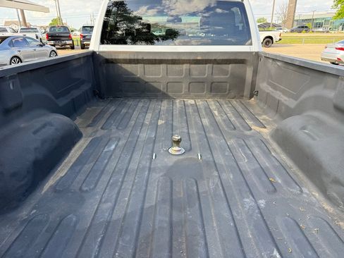 Used 2013 RAM 2500 Tradesman w/ Chrome Appearance Group image 15