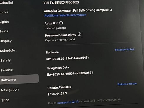 Used 2023 Tesla Model 3 Performance image 15