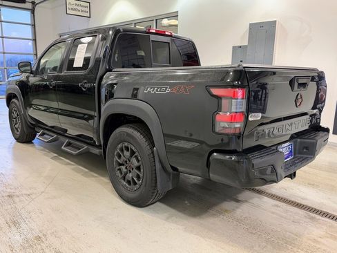 Used 2022 Nissan Frontier PRO-4X w/ Pro-4X Premium Package image 6