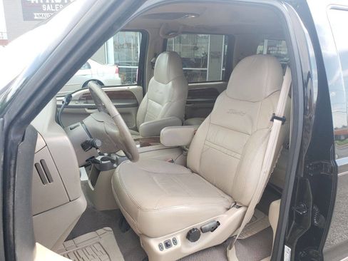 Used 2000 Ford Excursion Limited image 7