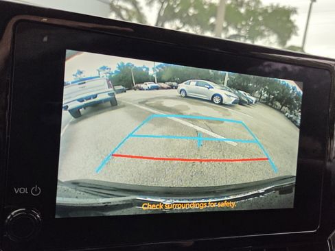 Used 2024 Toyota Corolla LE FWD image 28
