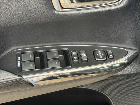 Used 2015 Toyota Avalon XLE Premium FWD image 14