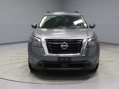 Certified 2025 Nissan Pathfinder SV AWD/4WD image 6