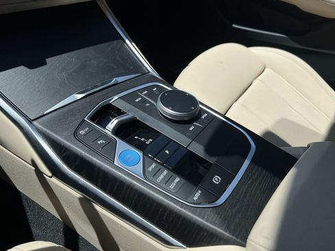 Certified 2023 BMW i4 eDrive35 RWD image 26