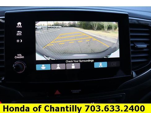 Used 2023 Honda Passport TrailSport image 16