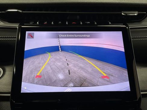 New 2025 Jeep Grand Cherokee L Limited w/ Trailer Tow Package image 11