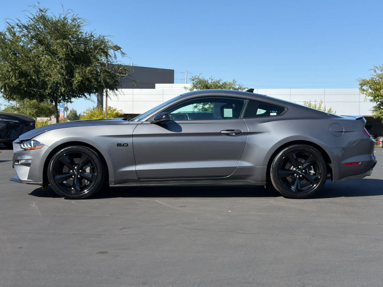 Used 2021 Ford Mustang GT Premium w/ Equipment Group 401A RWD image 9