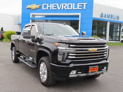 Used 2020 Chevrolet Silverado 2500 High Country w/ Technology Package AWD/4WD image 1