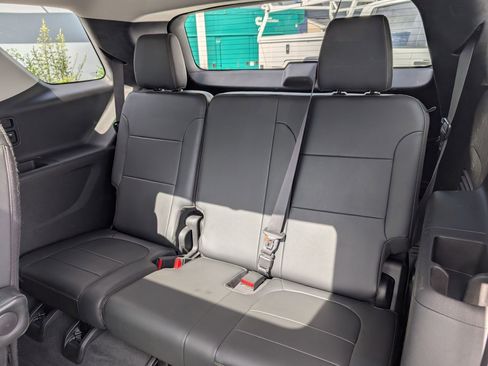 Used 2020 Chevrolet Traverse Premier w/ Redline Edition image 35