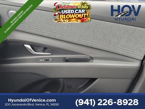Certified 2026 Hyundai Elantra Limited FWD image 30