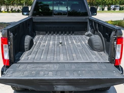 Used 2017 Ford F350 XLT w/ XLT Value Package AWD/4WD image 34