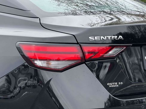 Used 2024 Nissan Sentra SV image 8