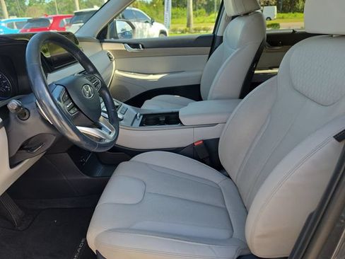 Used 2021 Hyundai Palisade SEL w/ Premium Package FWD image 17