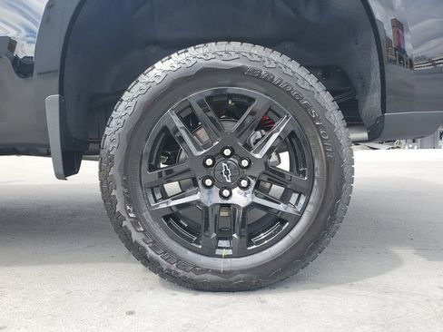 New 2026 Chevrolet Silverado 1500 LT Trail Boss w/ LT Trail Boss Premium Package AWD/4WD image 6