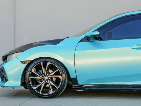 Used 2017 Honda Civic Sport image 16