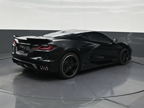 Used 2024 Chevrolet Corvette Stingray Coupe w/ 1LT RWD image 5
