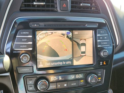 Used 2021 Nissan Maxima SR w/ Sport Mat Group image 14