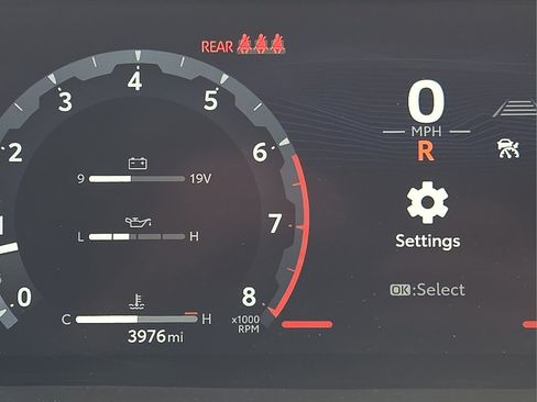 Certified 2025 Toyota Tacoma TRD Off-Road AWD/4WD image 24
