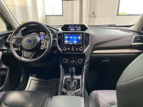 Used 2023 Subaru Forester Limited image 15