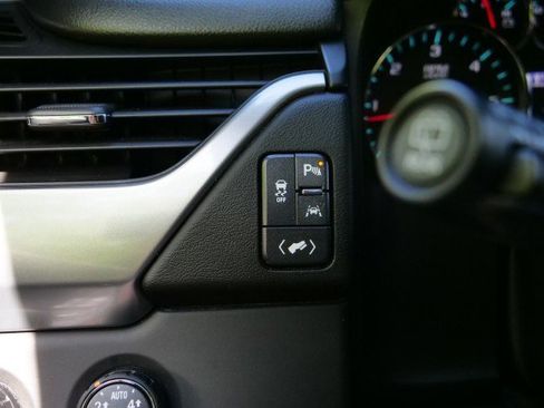 Used 2016 Chevrolet Tahoe LTZ image 17