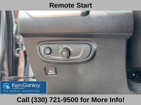 Used 2023 GMC Terrain SLE w/ Driver Convenience Package AWD/4WD image 29