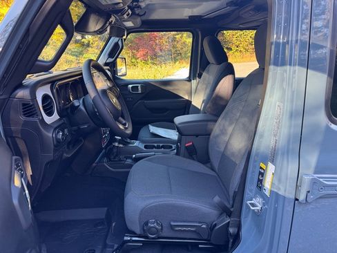 New 2026 Jeep Wrangler Unlimited Sport AWD/4WD image 12