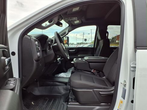 New 2026 GMC Sierra 2500 Pro w/ Convenience Package image 14