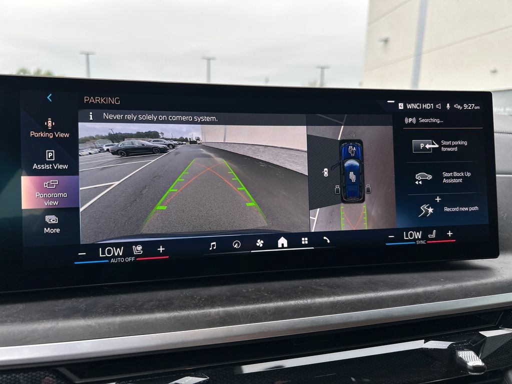 Used 2025 BMW ALPINA XB7 AWD/4WD image 19
