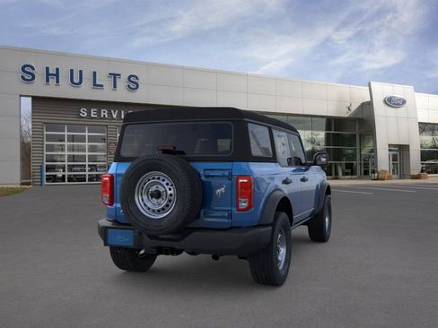 New 2025 Ford Bronco 4-Door image 8