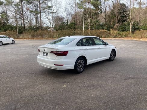 Used 2019 Volkswagen Jetta SE image 6