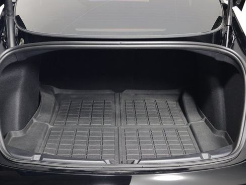 Used 2023 Tesla Model 3 Standard Range RWD image 14