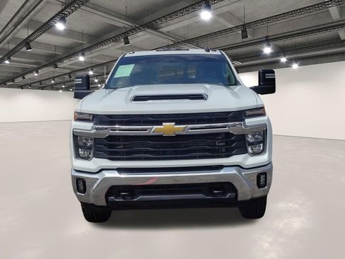 Used 2024 Chevrolet Silverado 3500 LT w/ Convenience Package RWD image 18