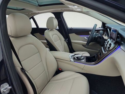 Used 2020 Mercedes-Benz C 300 4MATIC Sedan image 28